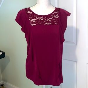 Banana republic lacy top